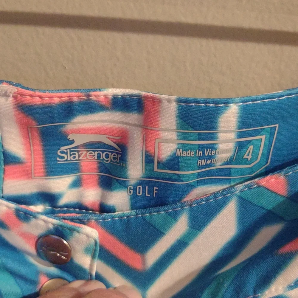 Slazenger Women's‎ 4 Blue and Pink Geometric Golf Skort